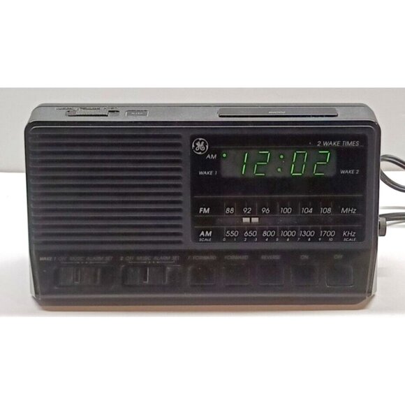 Vintage GE Alarm Clock AM/FM Radio Model 7-4648B - Picture 1 of 5
